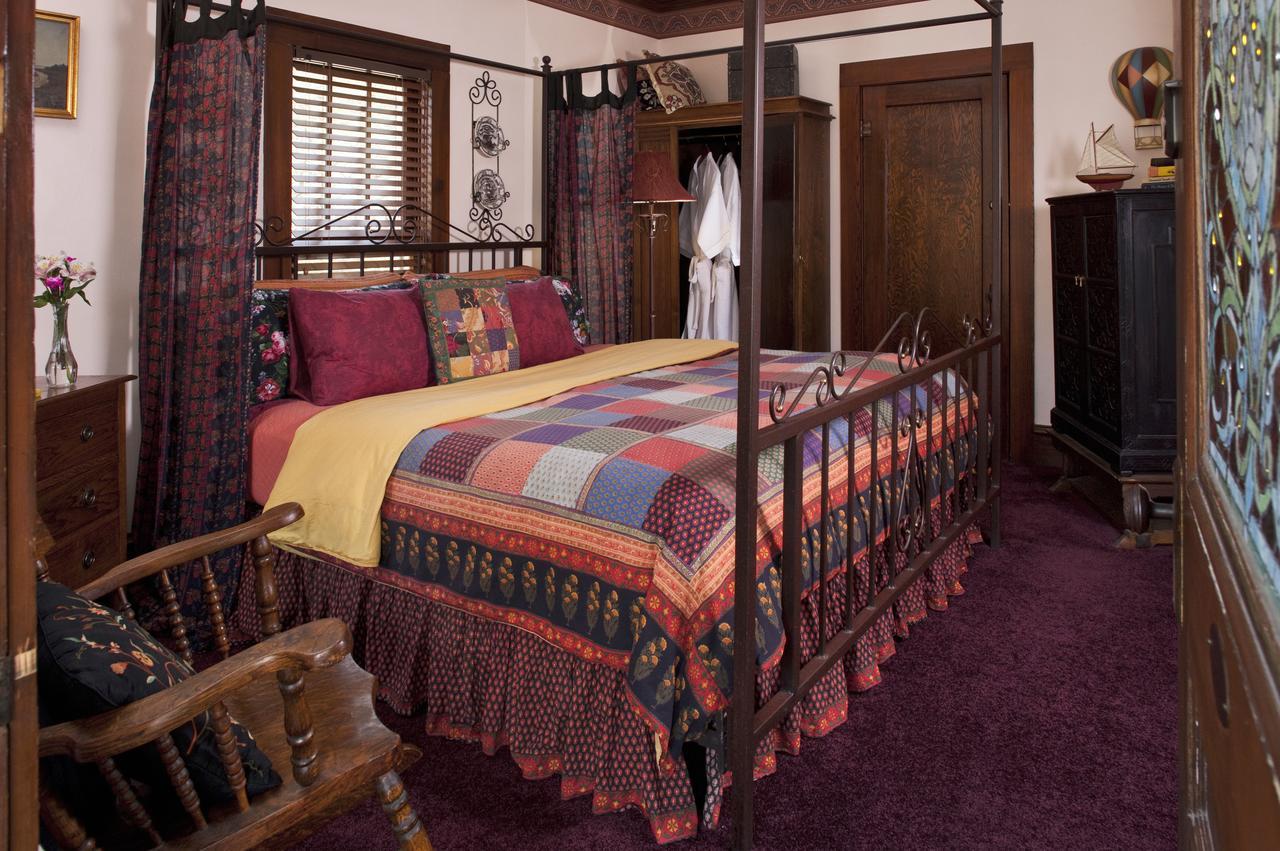 יוריקה ספרינגס Cliff Cottage Inn מראה חיצוני תמונה