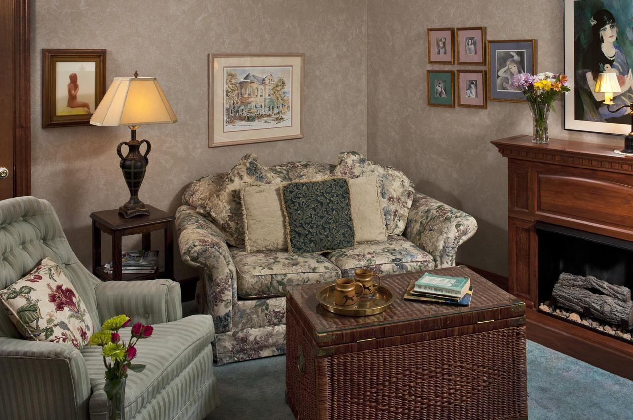 יוריקה ספרינגס Cliff Cottage Inn מראה חיצוני תמונה